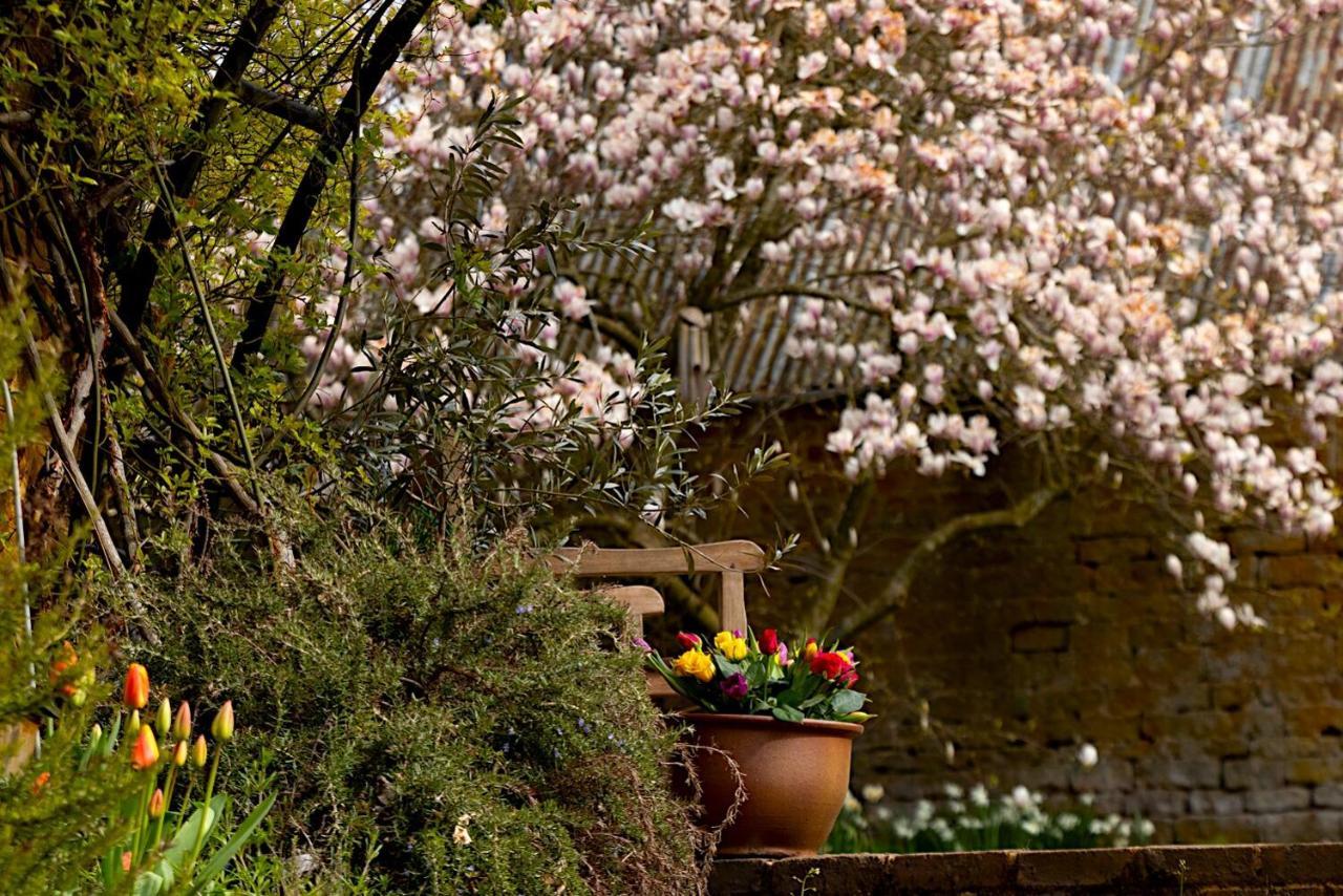 Heath Farm Holiday Cottages Swerford Exterior photo