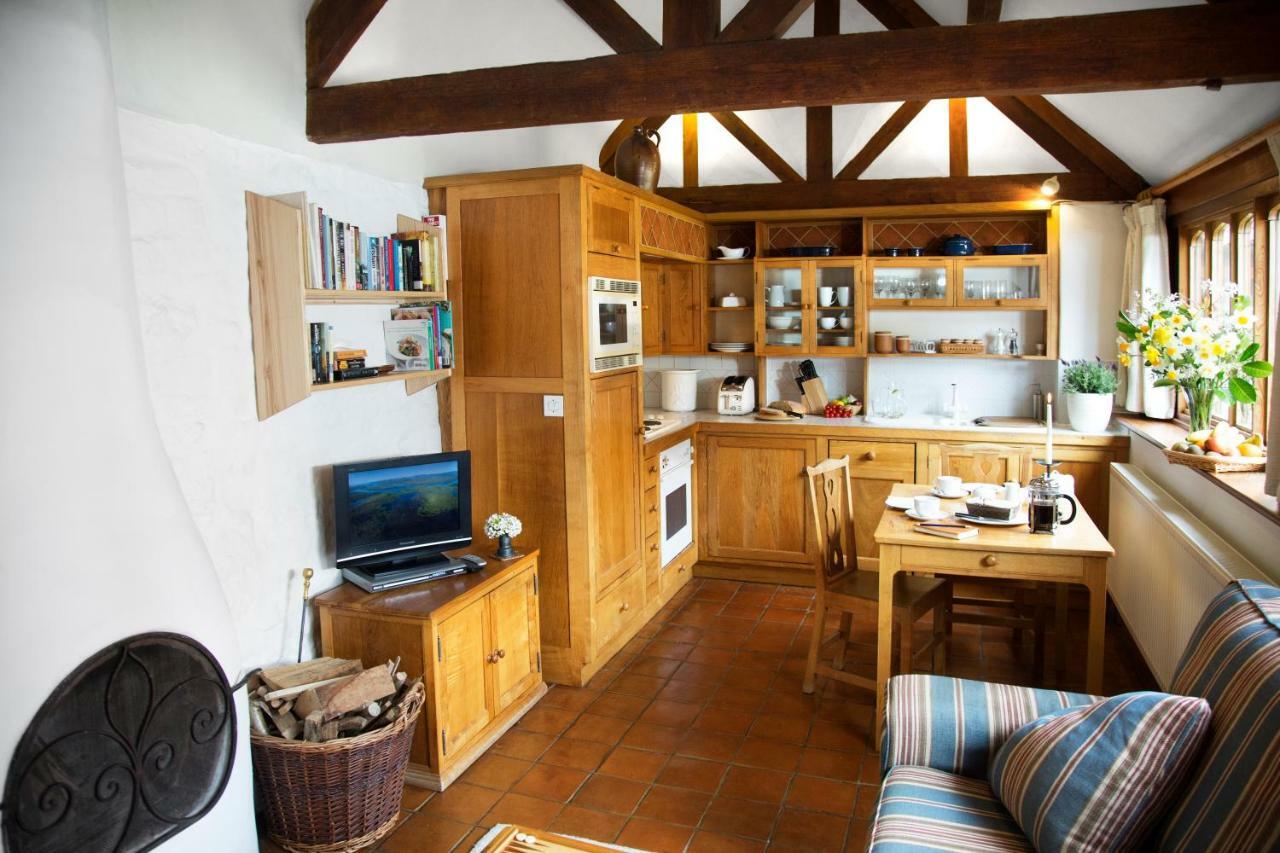 Heath Farm Holiday Cottages Swerford Exterior photo