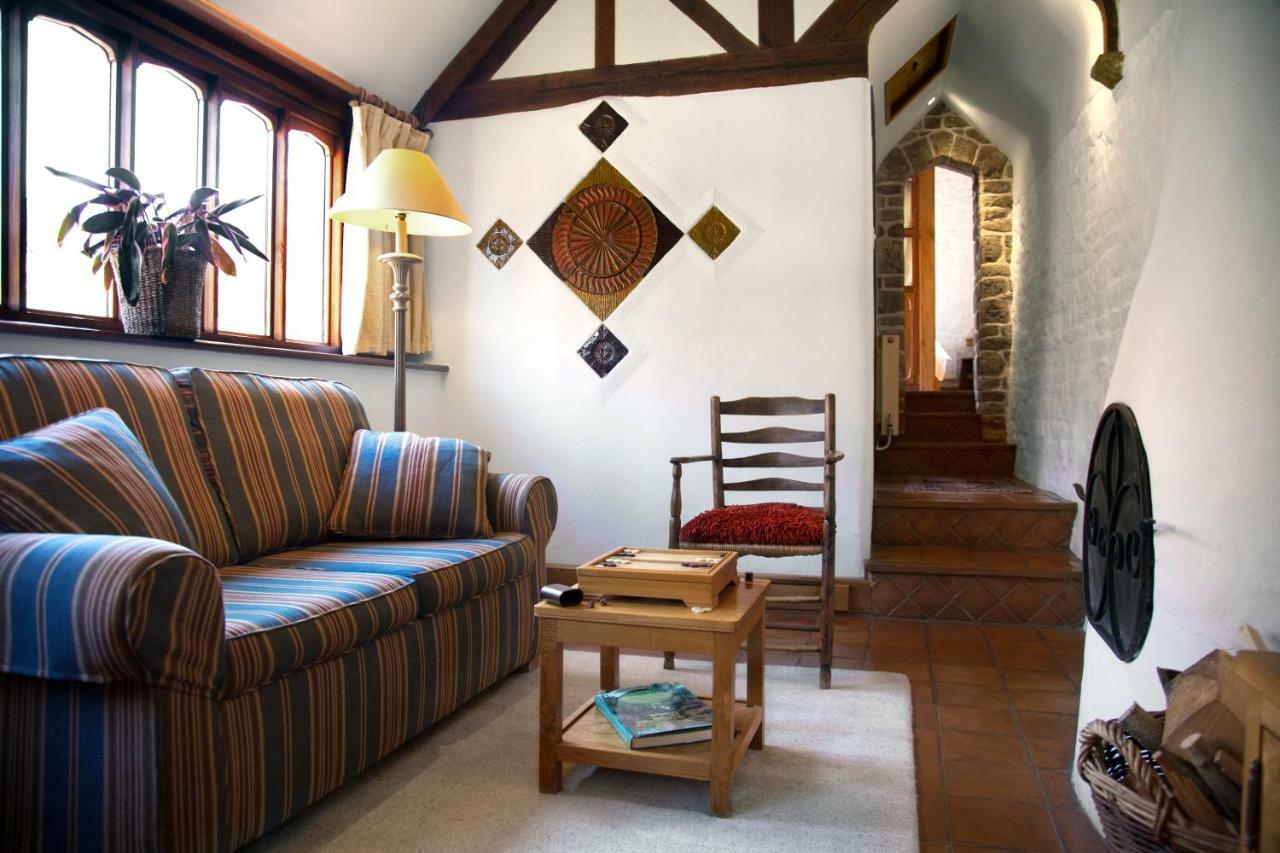 Heath Farm Holiday Cottages Swerford Exterior photo
